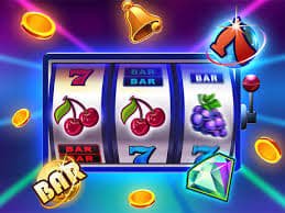 Hasil akhir permainan Casino Hold'em menampilkan kombinasi tangan pemenang